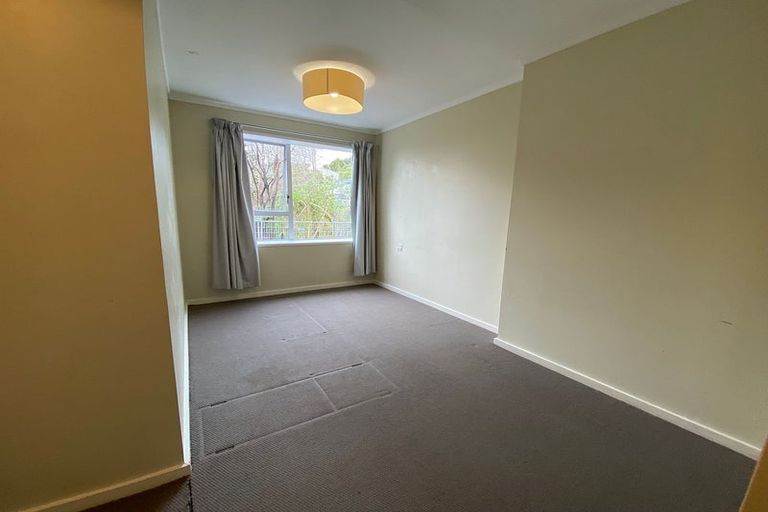 Photo of property in 10 Airey Place, Torbay, Auckland, 0630