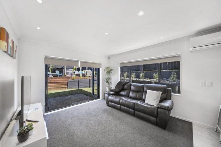 Photo of property in 30 Nelson Street, Howick, Auckland, 2014