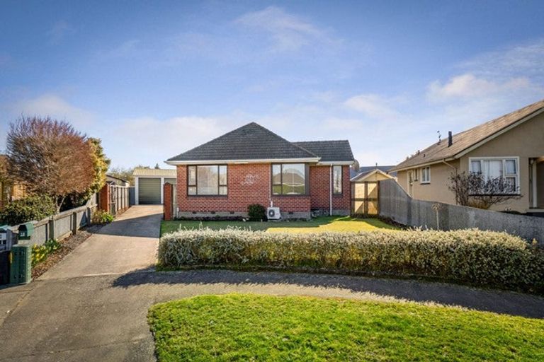 Photo of property in 16 Ngata Place, Hei Hei, Christchurch, 8042
