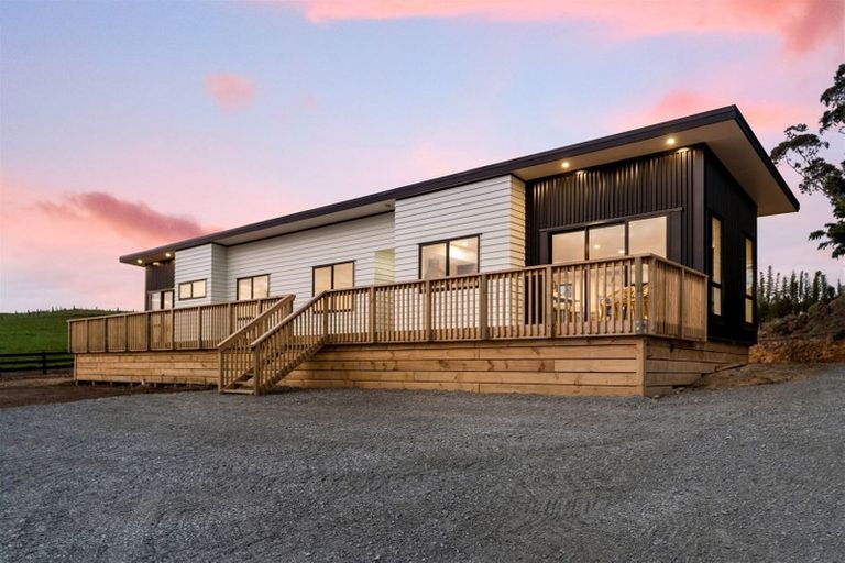 Photo of property in 65 Portland Road, Portland, Whangarei, 0178