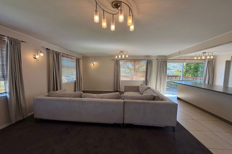 Photo of property in 17 Tarras Grove, Kelson, Lower Hutt, 5010