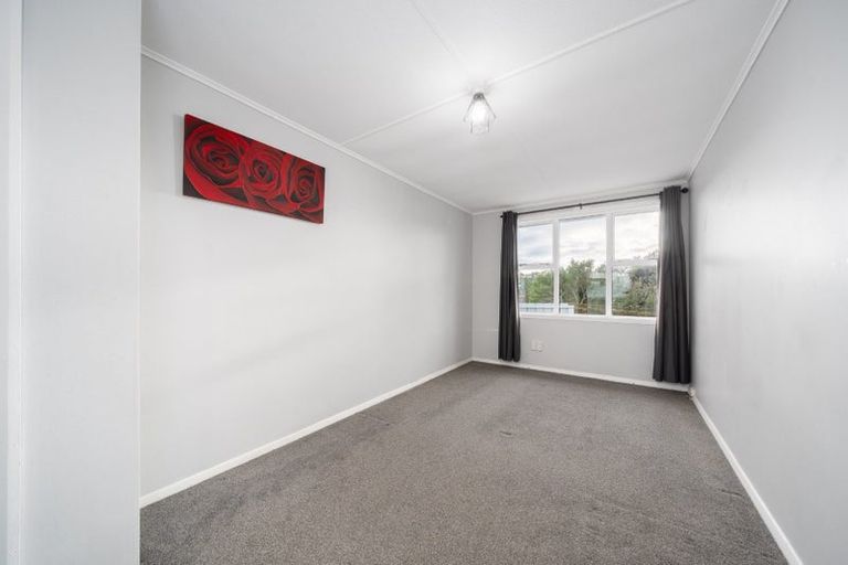 Photo of property in 12 Whenua View, Titahi Bay, Porirua, 5022