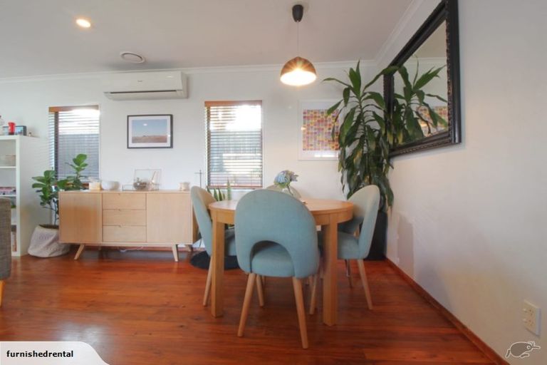 Photo of property in 1/103 Bond Crescent, Forrest Hill, Auckland, 0620