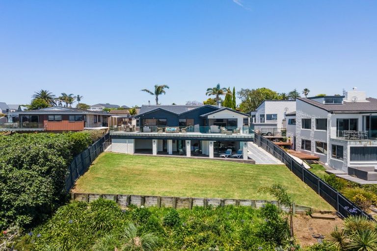 Photo of property in 28 Falstaff Place, Half Moon Bay, Auckland, 2012