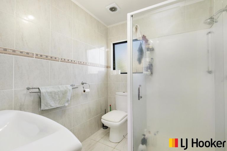 Photo of property in 38 Wairere Road, The Gardens, Auckland, 2105