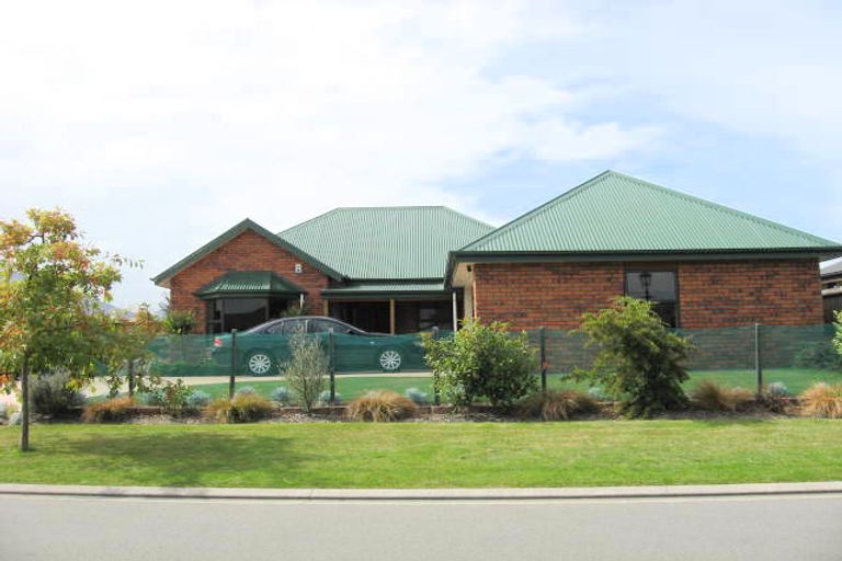 Photo of property in 9 Oakwood Mews, Prebbleton, 7604