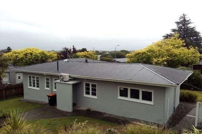 Photo of property in 34 Rainforth Street, Roslyn, Palmerston North, 4414