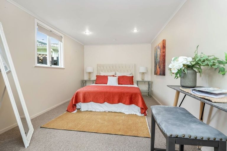Photo of property in 3/230 Bucklands Beach Road, Bucklands Beach, Auckland, 2012