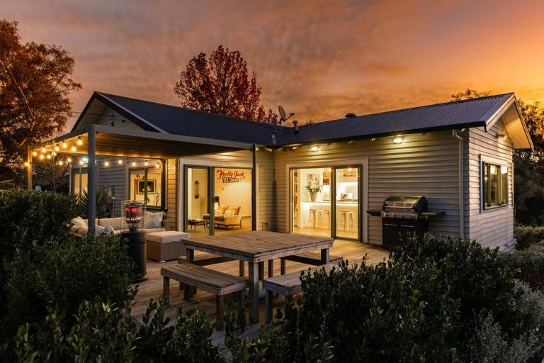 Photo of property in 12 Lakings Road, Springlands, Blenheim, 7201