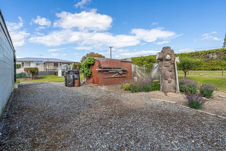 Photo of property in 28 Newcastle Street, Riversdale, 9776