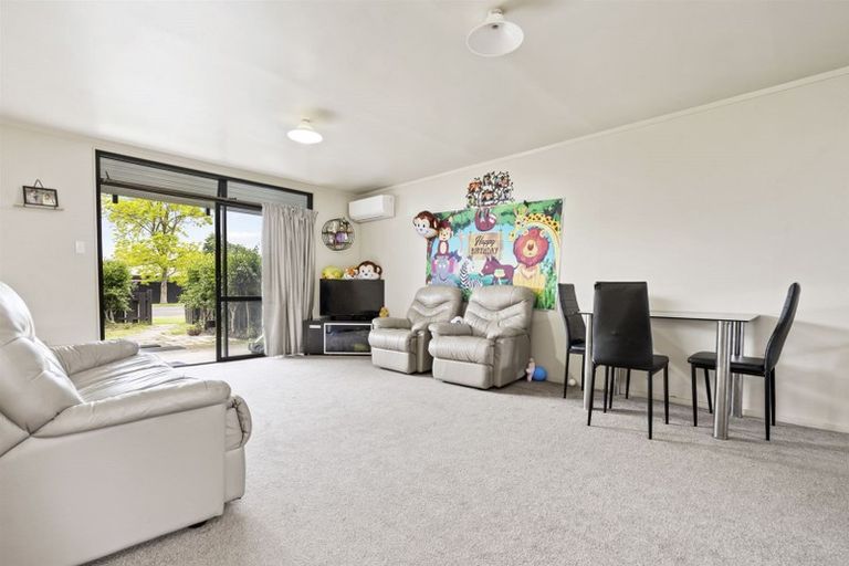 Photo of property in 4/98 Burns Street, Leamington, Cambridge, 3432