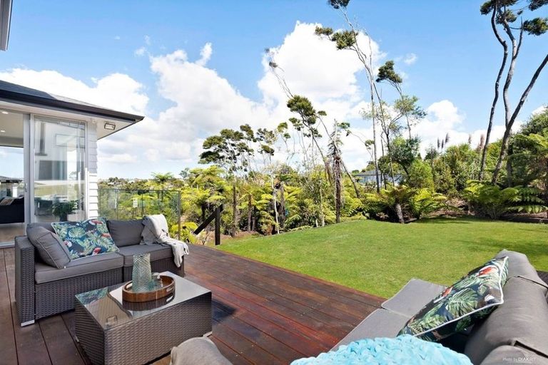 Photo of property in 8 Vazey Way, Hobsonville, Auckland, 0618