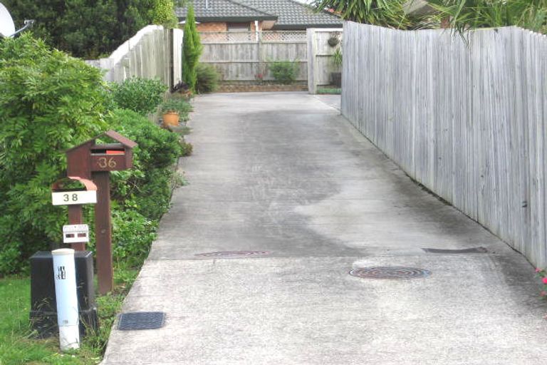 Photo of property in 38 Basra Drive, Henderson, Auckland, 0612