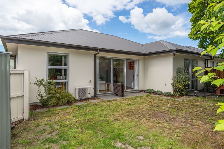 Photo of property in 101a Edgeware Road, St Albans, Christchurch, 8014