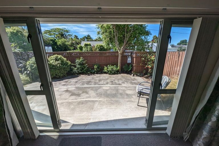 Photo of property in 2/64 Alexandra Street, Richmond, Christchurch, 8013