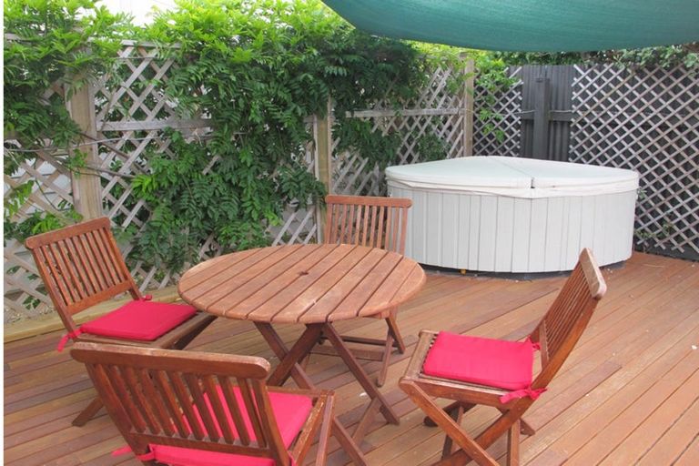 Photo of property in 36 Rogers Street, Blenheim, 7201