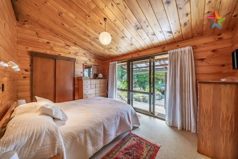 Photo of property in 18 Orissa Crescent, Broadmeadows, Wellington, 6035