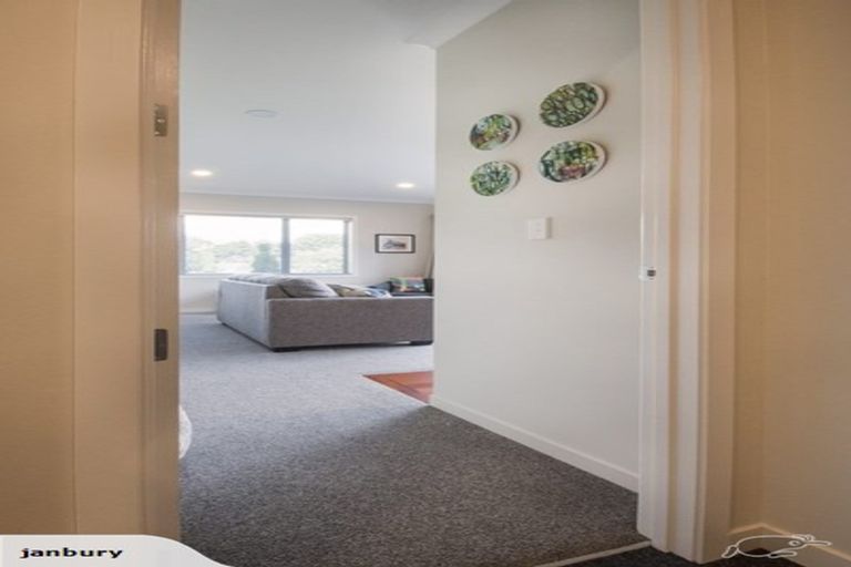 Photo of property in 79 Basley Road, Owhata, Rotorua, 3010