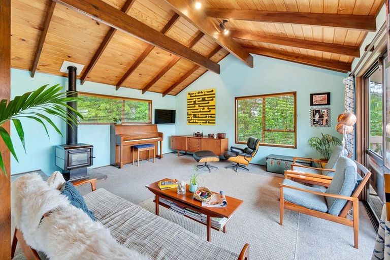 Photo of property in 9 Woodlands Avenue, Snells Beach, 0920