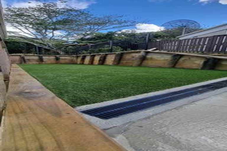 Photo of property in 20 Ensign Place, Hillcrest, Auckland, 0627