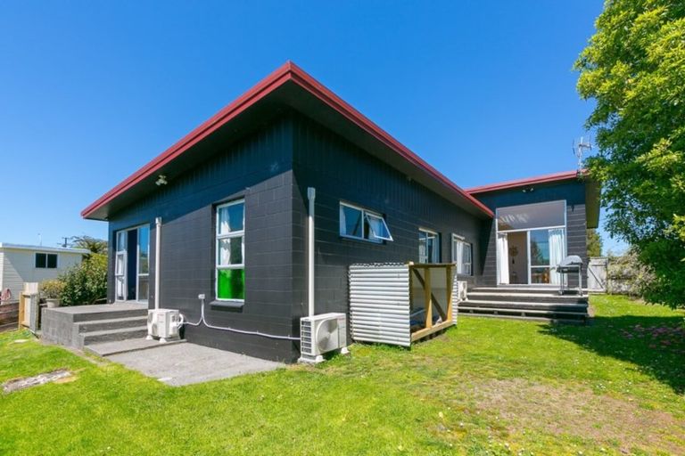 Photo of property in 62 Kelly Street, Inglewood, 4330