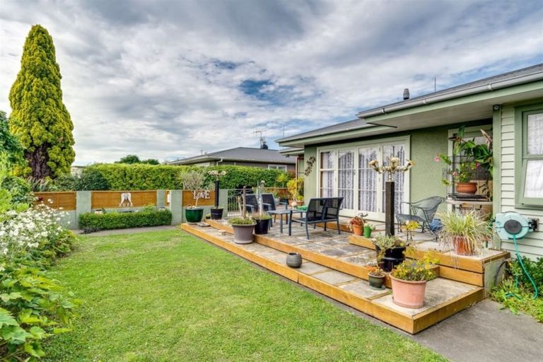 Photo of property in 65 Clarence Cox Crescent, Pirimai, Napier, 4112