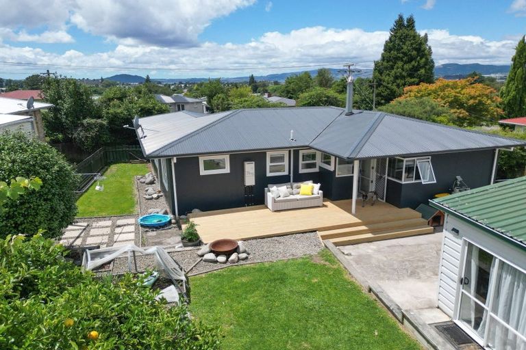 Photo of property in 42 Island View Road, Western Heights, Rotorua, 3015
