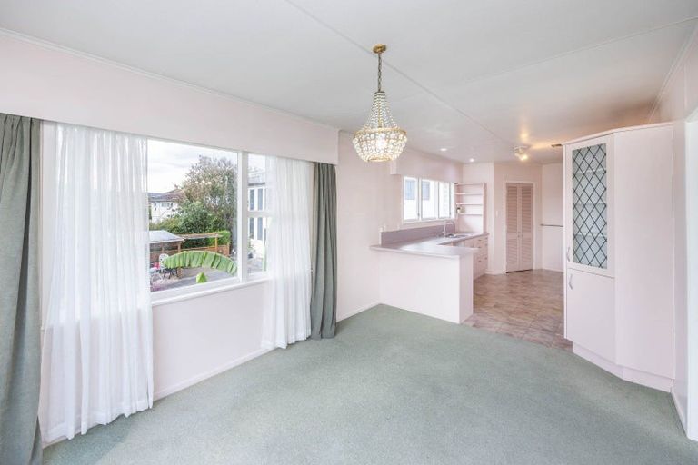 Photo of property in 5 Pelorus Street, Glenview, Hamilton, 3206