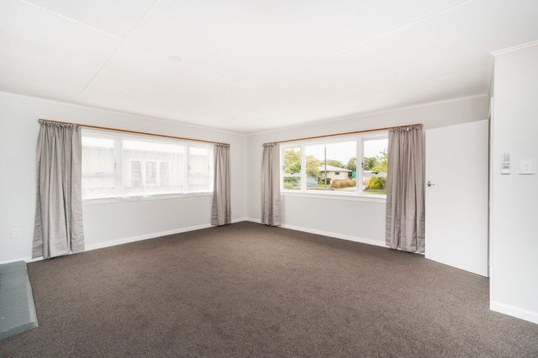 Photo of property in 21-21a Nottingham Avenue, Awapuni, Palmerston North, 4412
