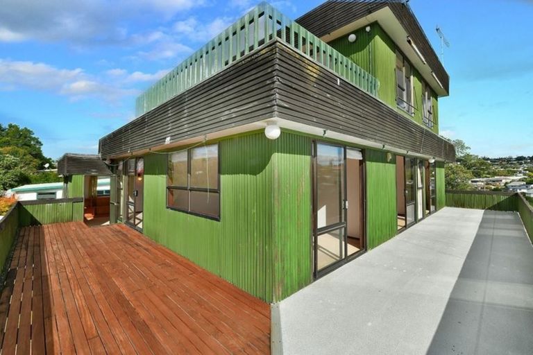 Photo of property in 282 Vipond Road, Stanmore Bay, Whangaparaoa, 0932