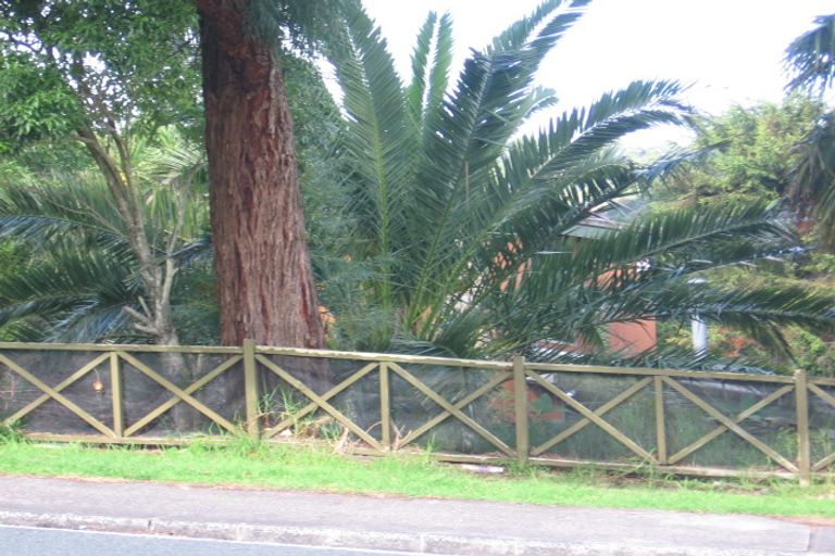 Photo of property in 97 Captain Scott Road, Glen Eden, Auckland, 0602