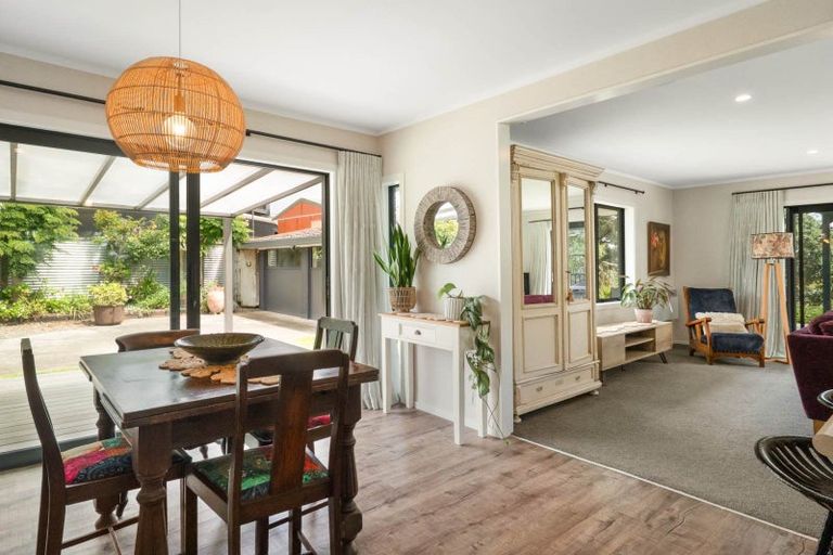 Photo of property in 37 Pohutukawa Drive, Athenree, Katikati, 3177