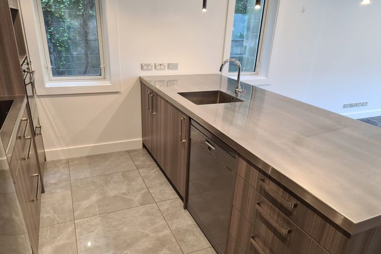 Photo of property in 6a Saint Mary Street, Thorndon, Wellington, 6011