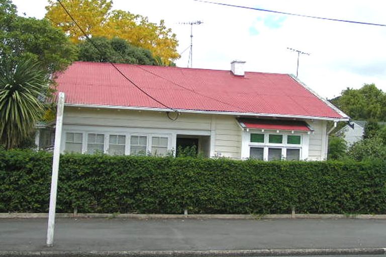 Photo of property in 29 Stafford Road, Northcote Point, Auckland, 0627