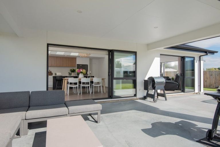 Photo of property in 13 Rodeo Place, Outram, 9019