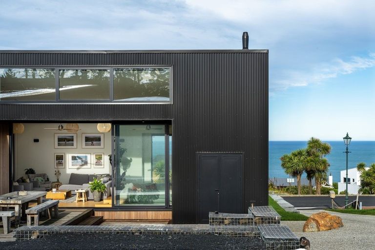 Photo of property in 22 Highgrove, Saint Clair, Dunedin, 9012