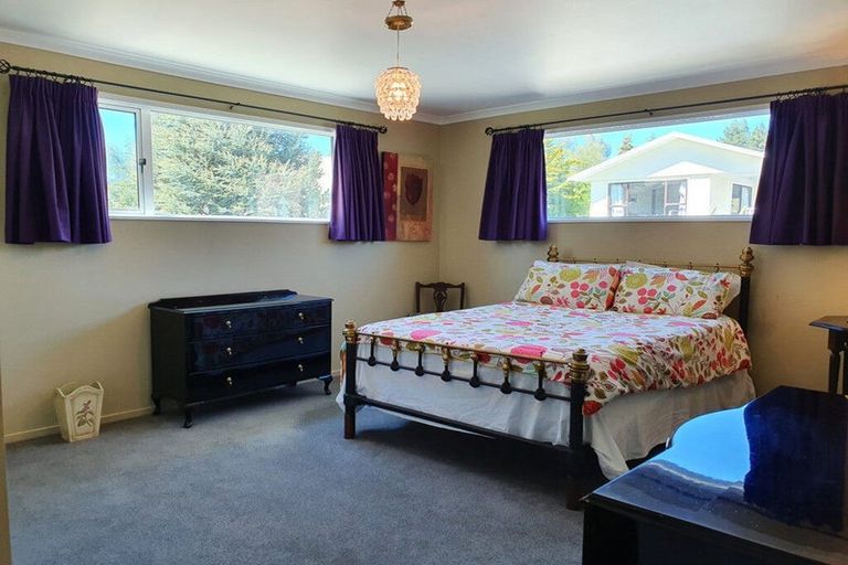 Photo of property in 35 Murray Place, Lake Tekapo, 7999