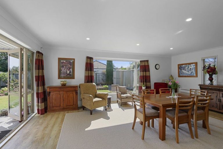 Photo of property in 10 Devon Crescent, Darfield, 7510