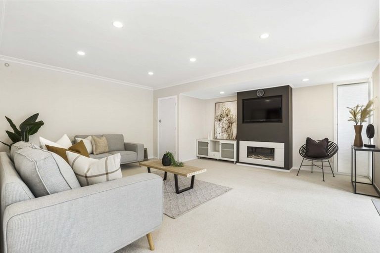 Photo of property in 22 Kensington Place, Fairfield, Hamilton, 3214