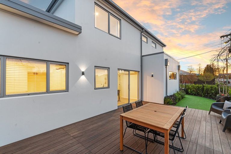 Photo of property in 1 Gilbert Place, Sydenham, Christchurch, 8023