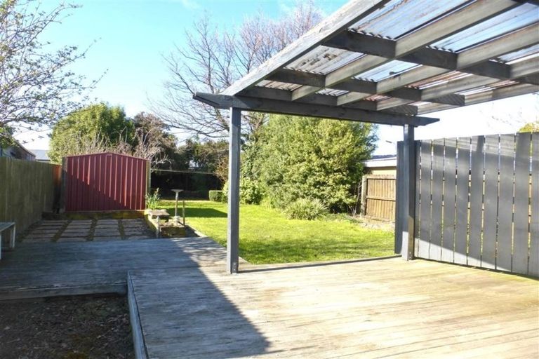 Photo of property in 15 Manning Place, Woolston, Christchurch, 8023