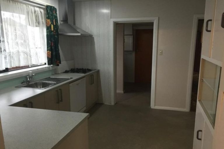 Photo of property in 27 Belmont Street, Avondale, Christchurch, 8061