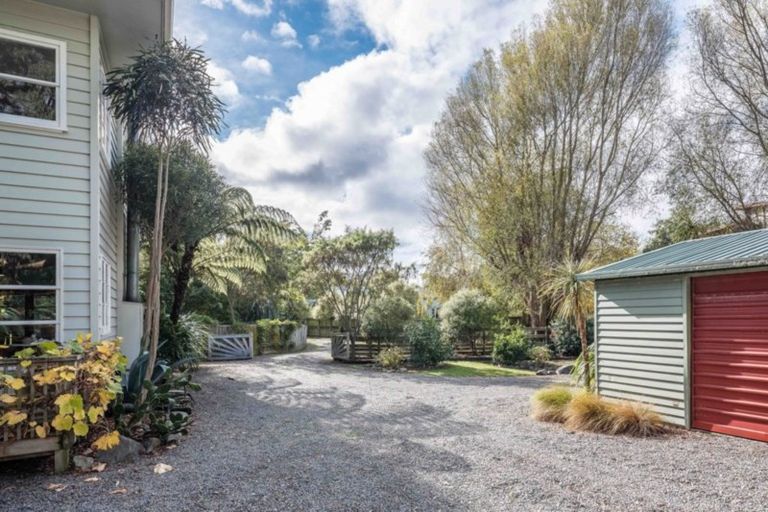 Photo of property in 43b Dale Road, Raumati South, Paraparaumu, 5032