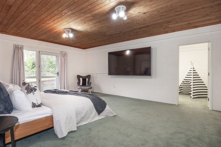 Photo of property in 19 Campbell Street, Havelock North, 4130