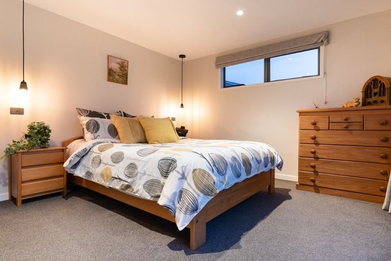 Photo of property in 18 Makura Drive, Papamoa Beach, Papamoa, 3118