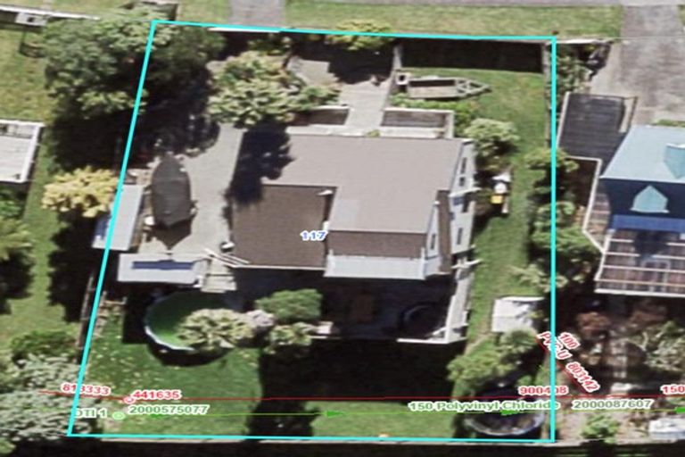 Photo of property in 117 Oreil Avenue, West Harbour, Auckland, 0618