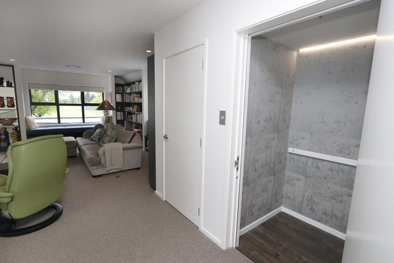 Photo of property in 99 Oak Grove, Ashburton, 7700