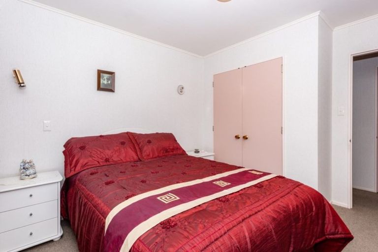 Photo of property in Orange Grove Flats, 25/549 Childers Road, Te Hapara, Gisborne, 4010