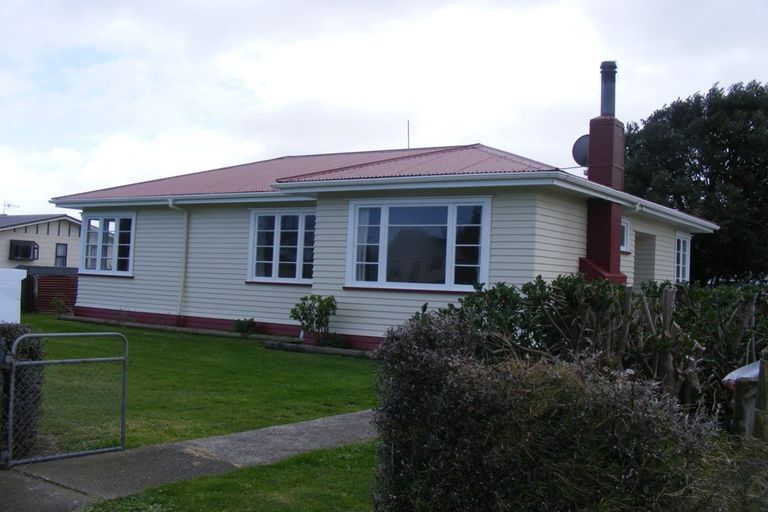 Photo of property in 15 Union Street, Foxton, 4814