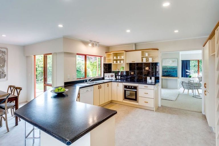 Photo of property in 41 Domain Road, Waipawa, 4210